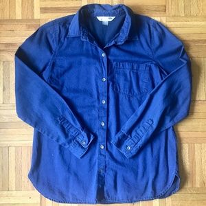 Old Navy button Chambray Blouse LAST CHANCE